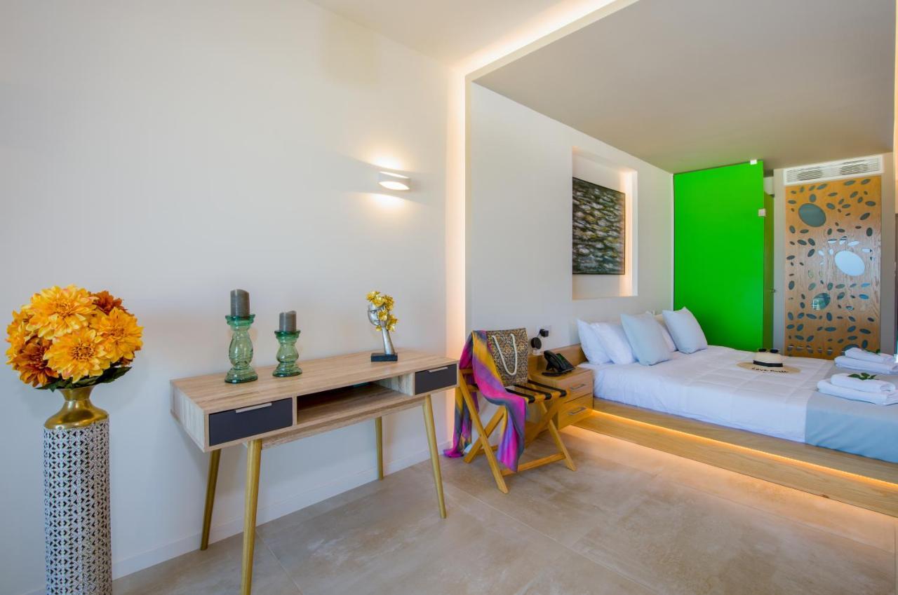 Lilium Luxury Suites Agia Marina Exteriör bild
