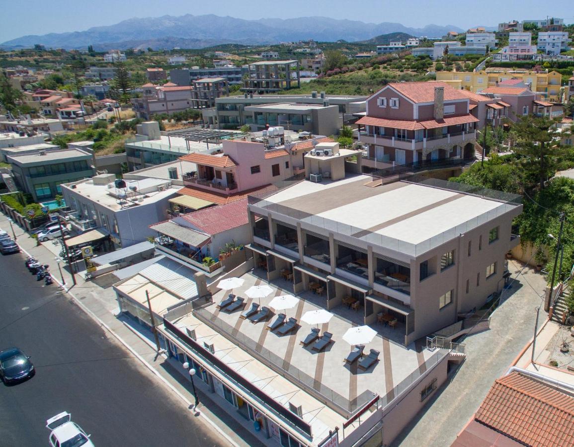 Lilium Luxury Suites Agia Marina Exteriör bild